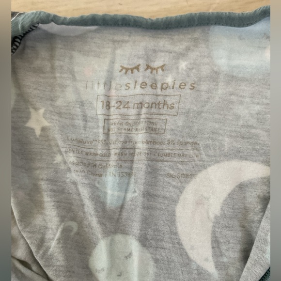 Little Sleepies “Blue To the Moon & Back” Zippy: 18-24mos - Picture 4 of 4